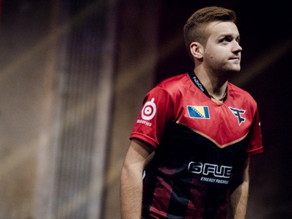 NAVI 将与 B8 比赛；争夺 2025 年 StarLadder 布达佩斯 Major 第 3 阶段的名额