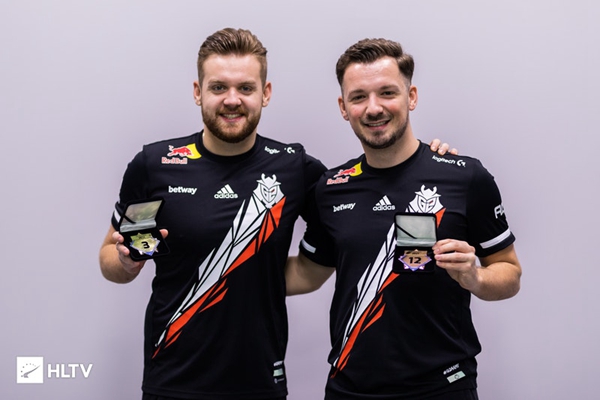 凤凰涅槃就在此时！FPX时隔581天再度晋级季后赛