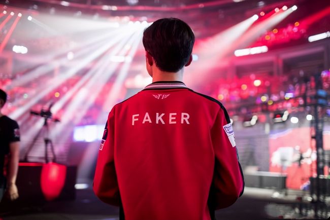 ECSTATIC 联合创始人透露与 NaVi Junior 的 0：13 失利的记录细节；